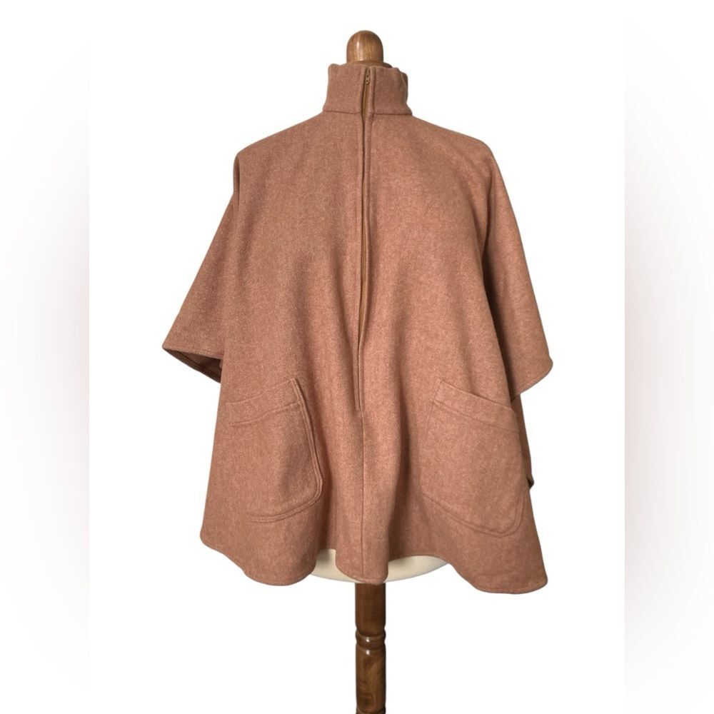 Vintage Wool Poncho with Marching Scarf One Size Fall Winter Caroling - Picture 4 of 9